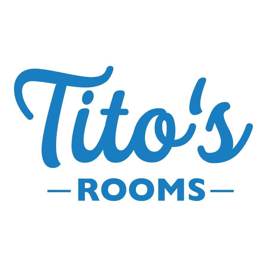 Tito'S Rooms Неаполь Экстерьер фото